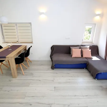Mia * Zadar