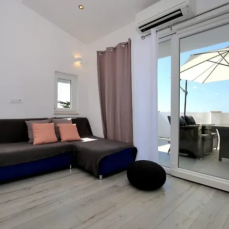 Mia * Zadar